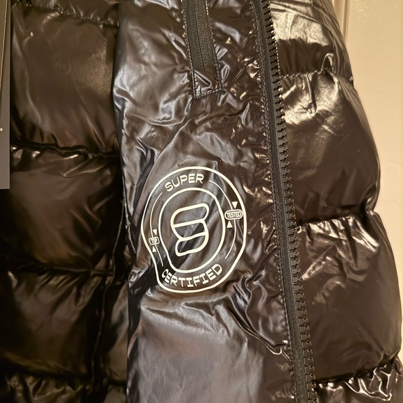 Aritzia The Super Puff™ The SuperSnug Puff™ Long - Hi-Gloss BLACK Small NWT - Picture 15 of 15